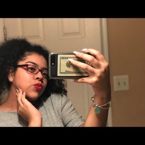 Meet your Posher, Katie